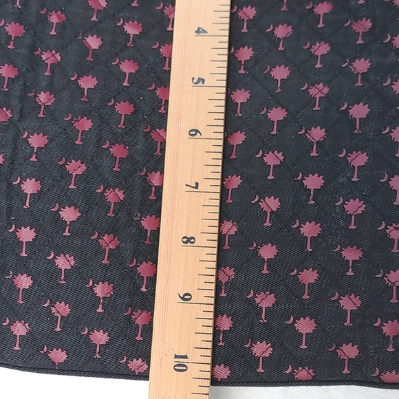 Quilted purse, garnet & black w/ palmetto trees, SC, USC, zip pocket inside - Picture 5 of 8